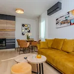 Lägenhet Apartman More Zadar